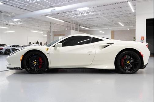 2022 Ferrari F8 Tributo Base
