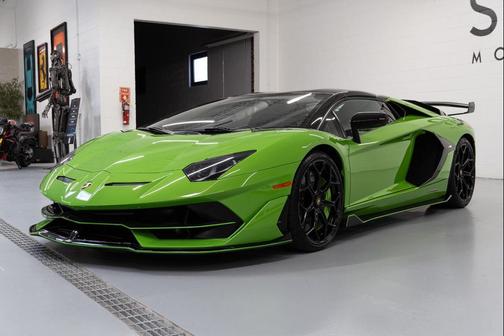 2021 Lamborghini Aventador SVJ Roadster