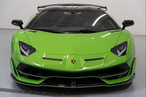 2021 Lamborghini Aventador SVJ Roadster