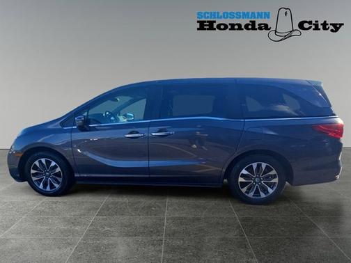 2023 Honda Odyssey 