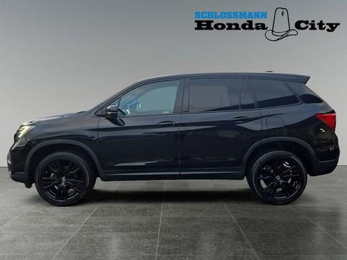Crystal Black Pearl 2021 Honda Passport