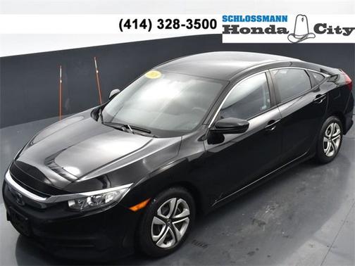 Photo 1 of 3 of 2018 Honda Civic