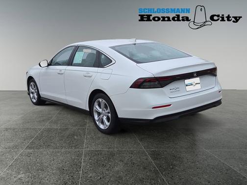 Platinum White Pearl 2025 Honda Accord