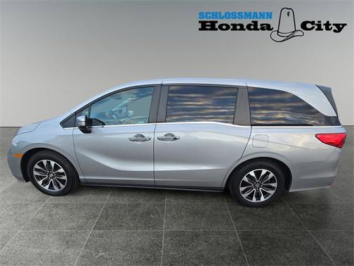 2022 Honda Odyssey 