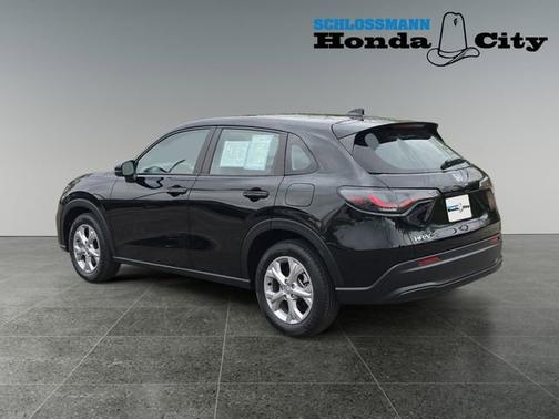 Crystal Black Pearl 2023 Honda HR-V