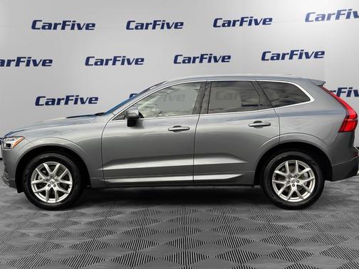 2021 Volvo XC60 T5 Momentum
