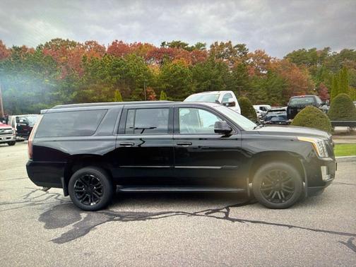 2020 Cadillac Escalade ESV Base