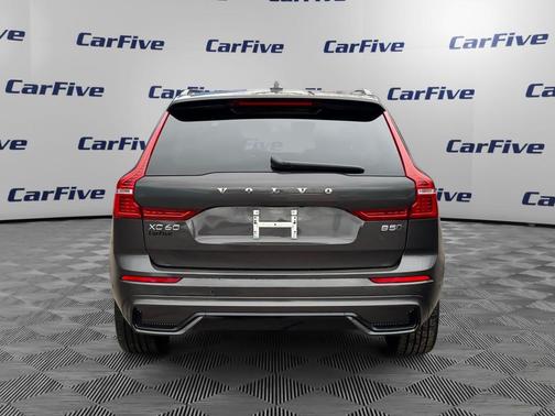 2025 Volvo XC60 B5 Plus