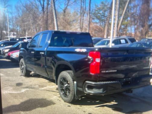 2022 Chevrolet Silverado 1500 Custom