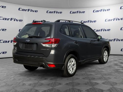 2021 Subaru Forester Base