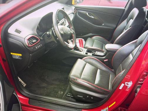 2018 Hyundai Elantra GT Sport