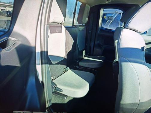 2018 Toyota Tacoma SR5