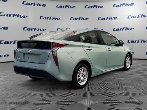 2017 Toyota Prius Four