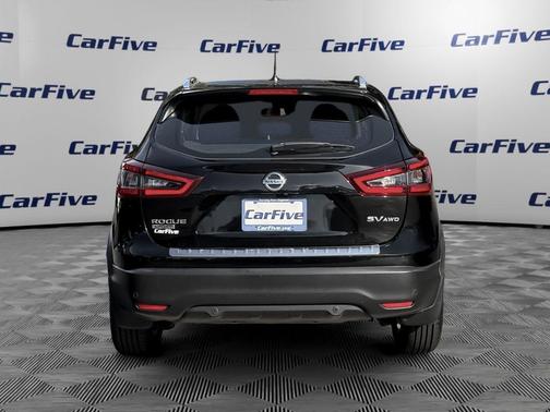 2020 Nissan Rogue Sport SV