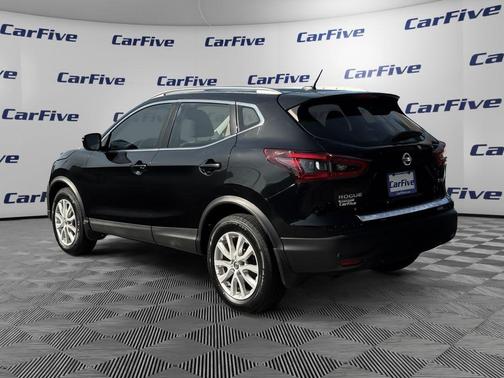 2020 Nissan Rogue Sport SV