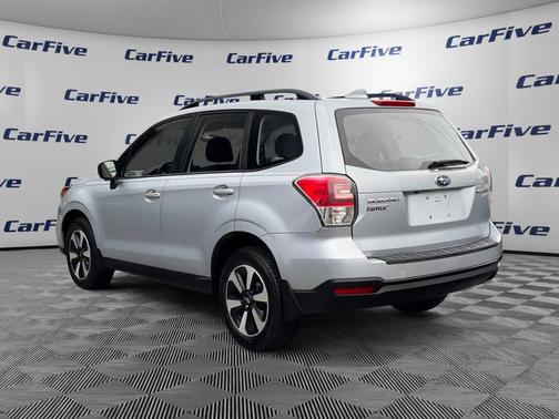 2017 Subaru Forester 2.5i