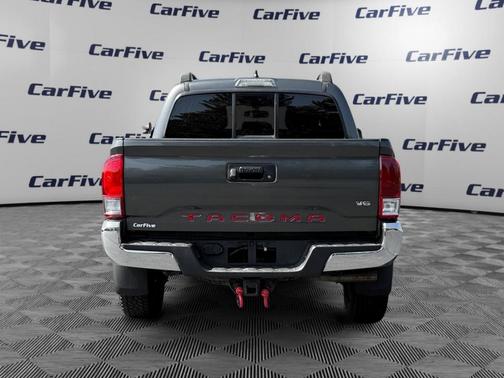 2016 Toyota Tacoma Base