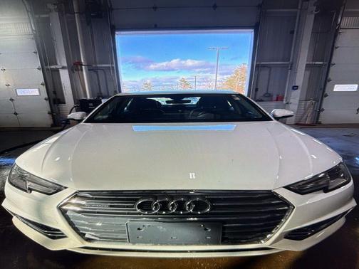 2017 Audi A4 Season of Audi Premium