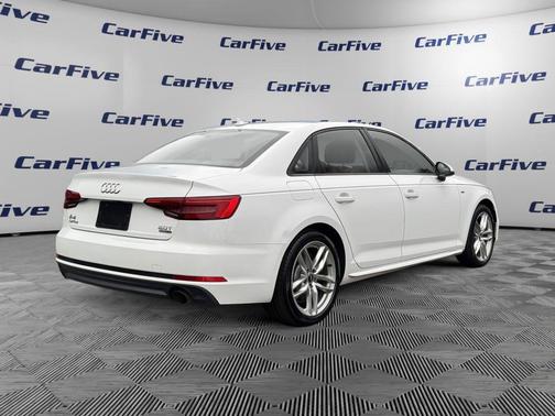 2017 Audi A4 Season of Audi Premium