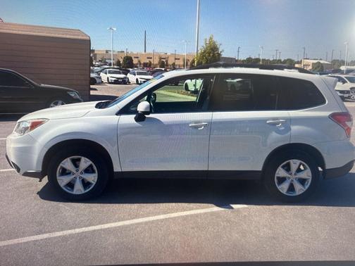 2016 Subaru Forester 2.5i Limited
