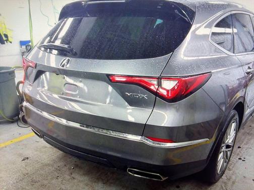 2023 Acura MDX Advance Package