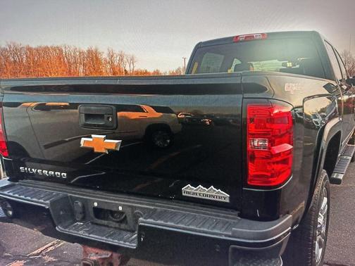 2016 Chevrolet Silverado 2500 High Country