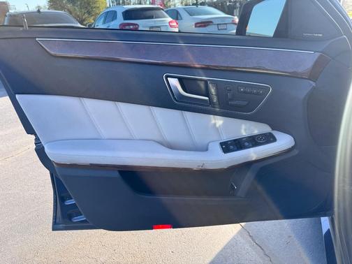 Lunar Blue Metallic 2013 Mercedes-Benz E-Class 4MATIC