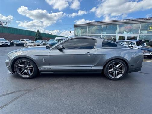 2010 Ford Shelby GT500 Base