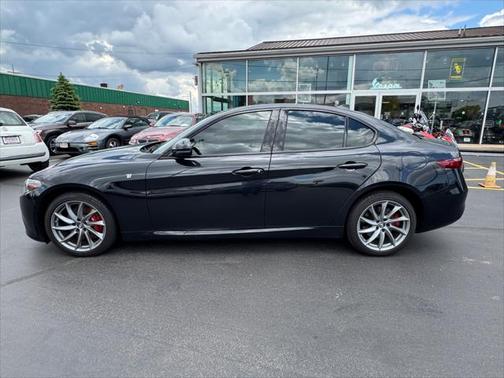 2022 Alfa Romeo Giulia Ti