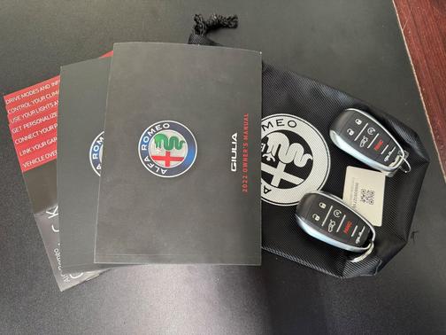 2022 Alfa Romeo Giulia Ti