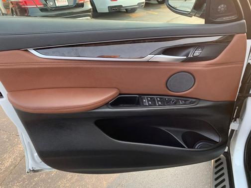 2016 BMW X6 xDrive35i