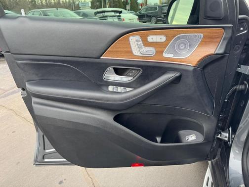 2020 Mercedes-Benz GLS 450 4MATIC