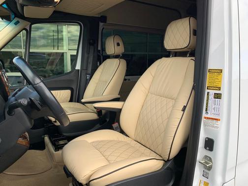 2020 Mercedes-Benz Sprinter 2500 Standard Roof