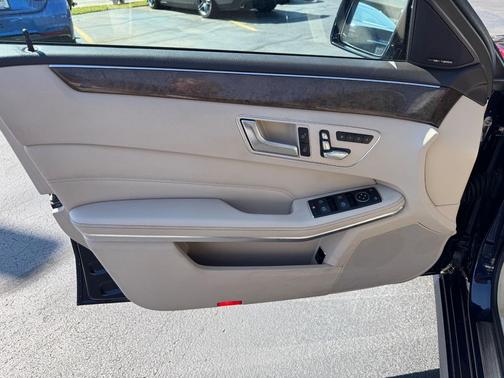 2014 Mercedes-Benz E-Class Luxury 4MATIC