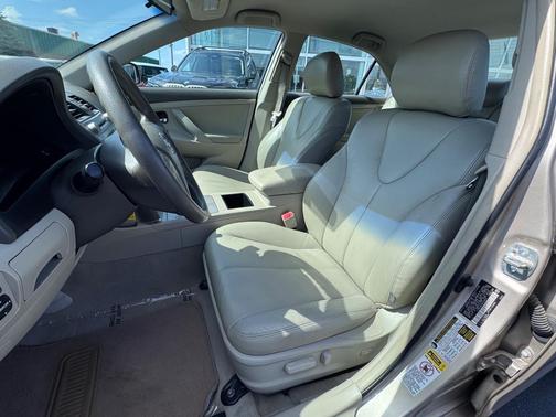 Desert Sand Mica 2008 Toyota Camry LE