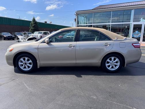 Desert Sand Mica 2008 Toyota Camry LE