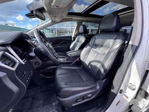 Pearl White Tricoat 2019 Nissan Murano Platinum
