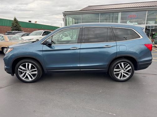 2017 Honda Pilot Touring