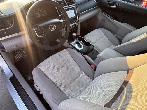 2013 Toyota Camry LE