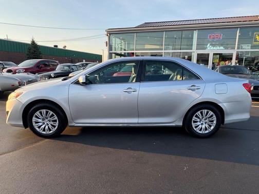 2013 Toyota Camry LE