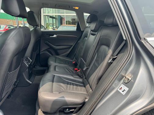 2015 Audi Q5 2.0T Premium Plus