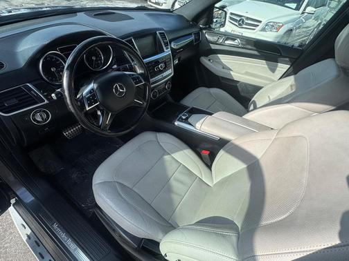 2015 Mercedes-Benz M-Class 4MATIC