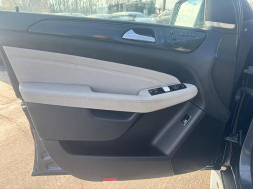 2015 Mercedes-Benz M-Class 4MATIC