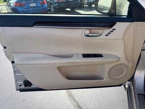 2013 Lexus ES 350 Base