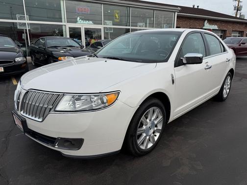 2011 Lincoln MKZ Base
