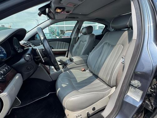 2005 Maserati Quattroporte Sedan