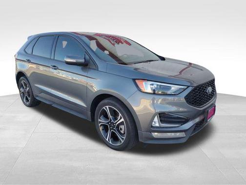 2022 Ford Edge ST