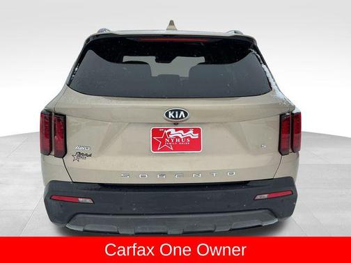 2021 Kia Sorento S