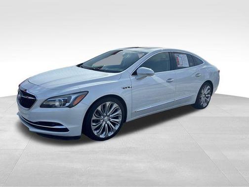 2017 Buick LaCrosse Essence