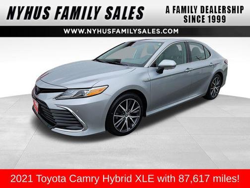 2021 Toyota Camry Hybrid XLE